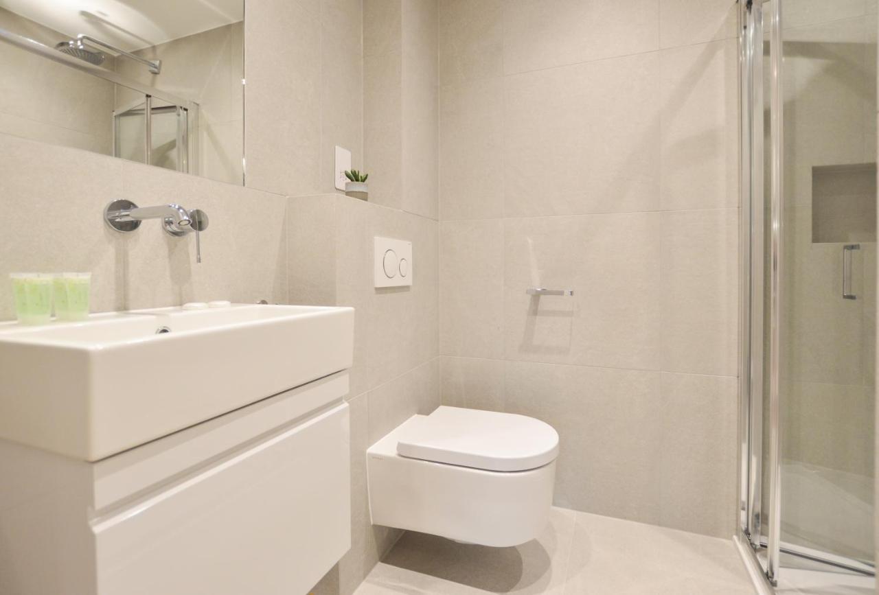 Earls Court East Serviced Apartments By Stayprime 런던 외부 사진