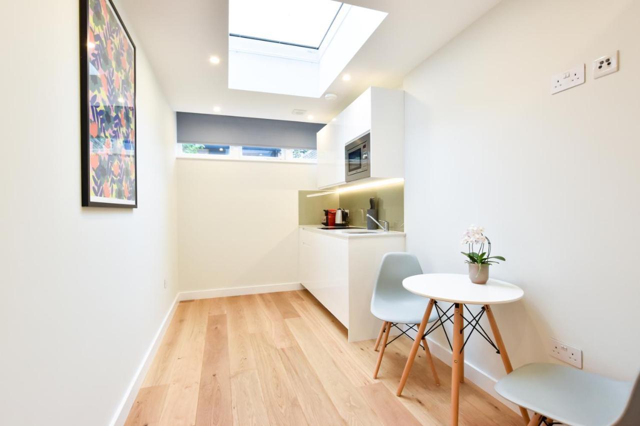 Earls Court East Serviced Apartments By Stayprime 런던 외부 사진