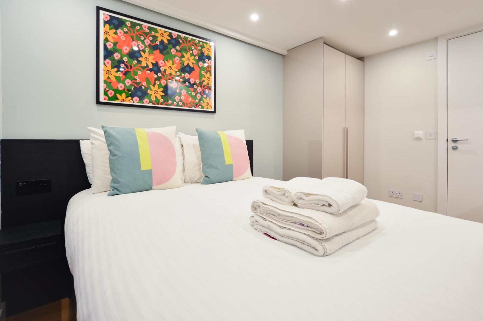 Earls Court East Serviced Apartments By Stayprime 런던 외부 사진