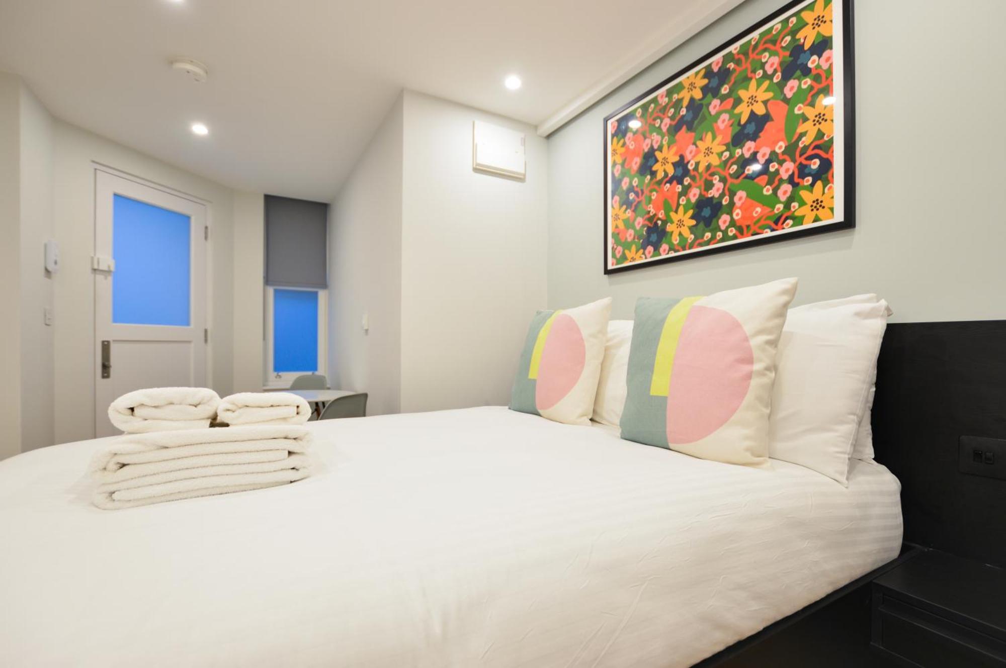 Earls Court East Serviced Apartments By Stayprime 런던 외부 사진